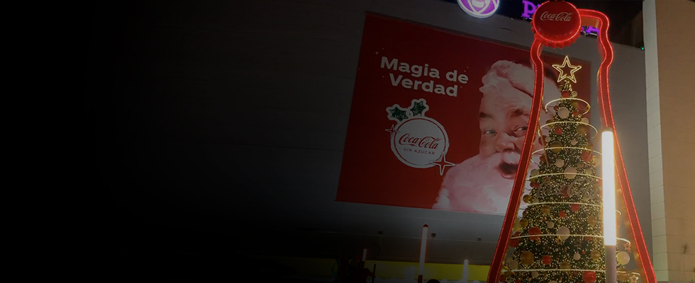 Así fue el encendido del gran árbol de Coca Cola VIDEO Magia de verdad