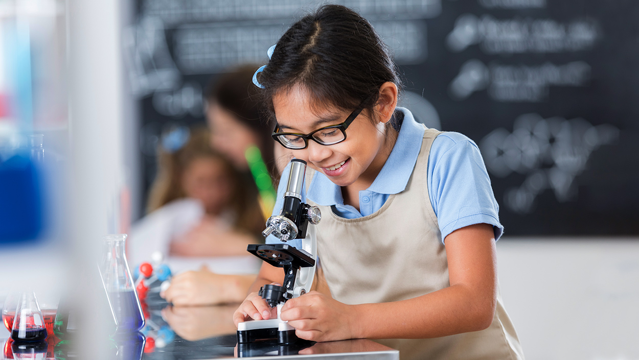 5 programas para niñas que aman la ciencia y la tecnología | El Comercio